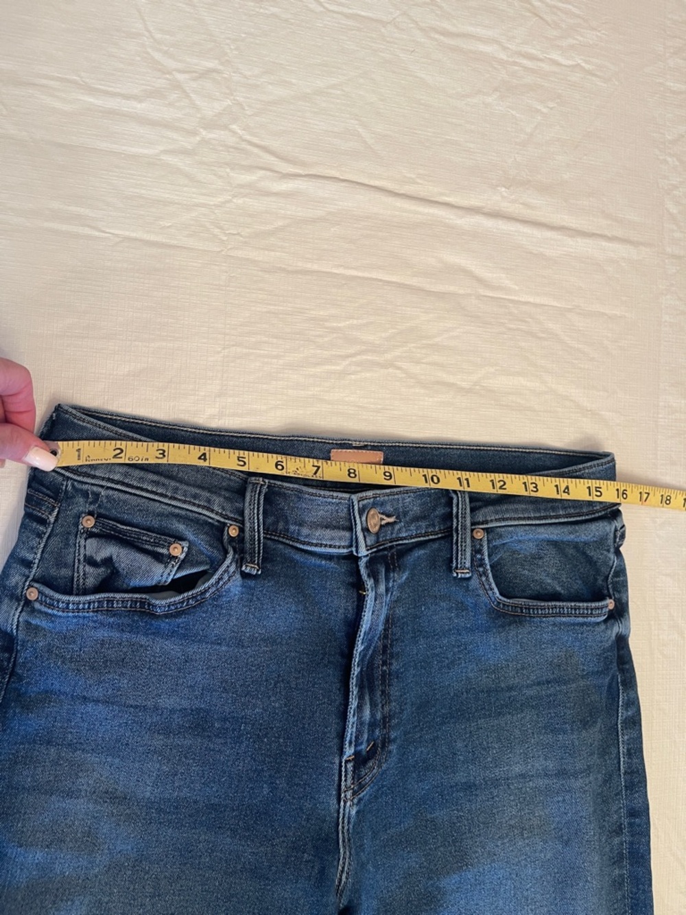 MOTHER The Mid Rise Rambler Ankle Fray, Dark Wash Sz 32 - Picture 9 of 15